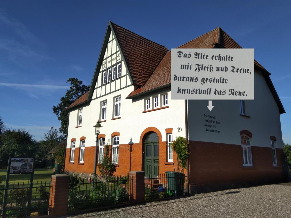 Apartamento Landtraum Im Traumland Mecklenburg Warin Exterior foto
